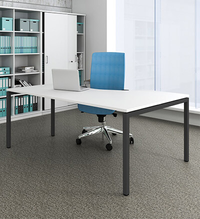 Schreibtisch mit Bürostuhl Schreibtisch mit Bürostuhl