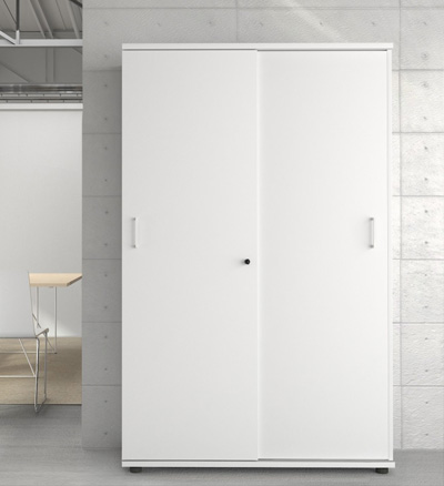 Schiebtürenschrank in weiß Schiebtürenschrank in weiß